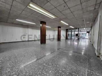 Local comercial · 350m² · Alquiler - Local Comercial. Lujan Centro