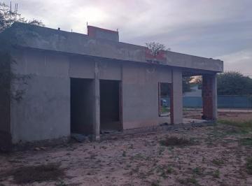 Casa · 60m² · 2 Ambientes · Casa en Construccion en Venta en El Zanjón