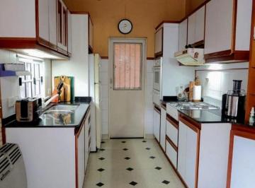 VTE-VTE-13_2 · Venta Casa 4 Ambs Depto Cochera Patio Terraza Lomas Mirador