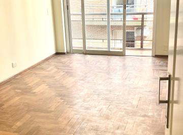 Departamento · 38m² · 3 Ambientes - Elisa Rovetto · Sin Comisión Inmobiliaria! Dueño Alquila Depto 1 Dorm. a 1 Cuadra de Cdad. Univ.