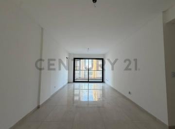 Departamento · 120m² · 4 Ambientes · 1 Cochera · Venta Departamento 4 Ambientes con Cochera en Flores. Edificio Full Amenities