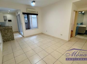 Departamento · 41m² · 2 Ambientes · Hermoso 2 Ambientes con Patio! Edif con Sum/parrilla