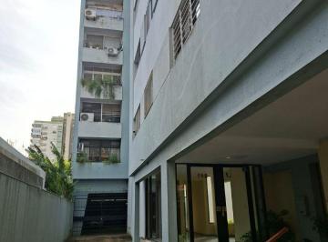 Departamento de 4 ambientes, San Isidro · Oportunidad! - Excelente Semipiso de 3 Ambientes con Dependencia y Baulera en El Corazón de Martin