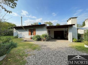 Casa de 3 ambientes, Mendiolaza · Dos Casas en Venta en Mendiolaza
