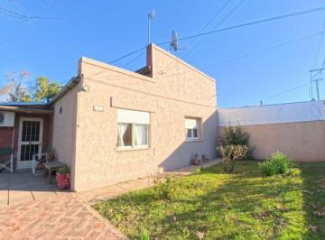 Casa de 3 ambientes, Suipacha · Casa en Venta – Gral. Ignacio Rivas N°61, General Rivas