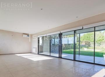 Casa · 180m² · 4 Ambientes · 4 Cocheras · Venta Casa 3 Dorm. con Pileta en El Barrio Nautico El Cazal, Escobar