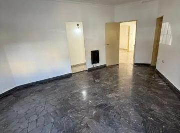 WFE-WFE-180_2 · Casa PH en Alquiler en Ramos Mejia Sur 3 Ambientes + Cochera
