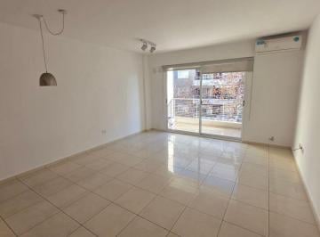 Departamento de 2 ambientes, Caballito · Luminoso 2 Ambientes con Balcon en Caballito