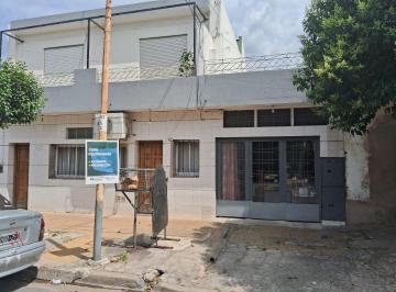 ZDI-ZDI-104_2 · Casa PH Muy Amplia 5 Ambientes, con 2 Baños, Garaje Para 3 Autos y Terraza