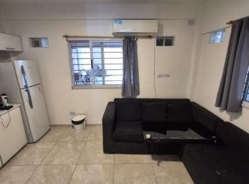 Departamento de 2 ambientes, Vicente López · Olivos - Depto 2 Amb con Cochera Cubierta en Excelente Ubicacion