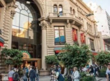 Local comercial en Venta · Local Sobre Peatonal Florida con Excelente Renta