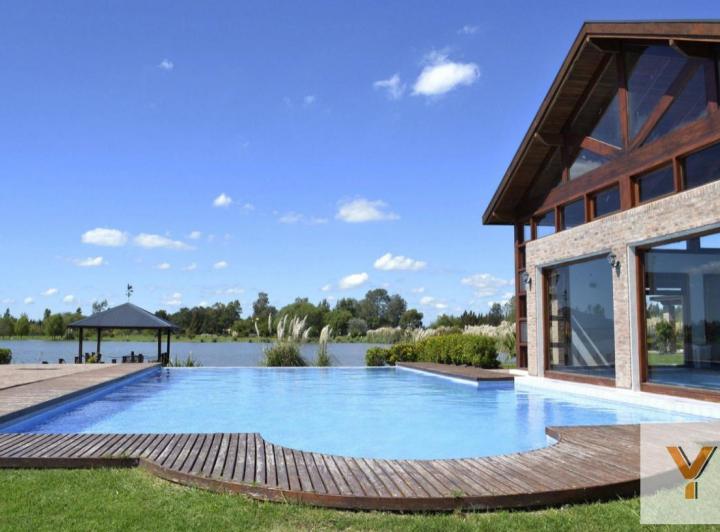 Terreno · 1202m²