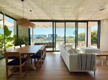 Casa · 246m² · 6 Ambientes · 6 Cocheras · Casa a La Laguna en Puertos del Lago