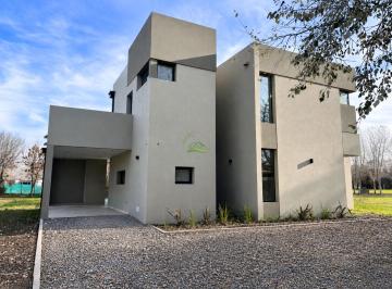 Casa de 4 ambientes, Brandsen · Casa en Venta en Haras del Sur III