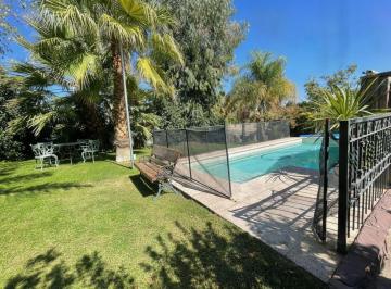 Casa de 6 ambientes, Godoy Cruz · Asa en Venta en Palmares | 3 Dorm. y 2 Cocheras