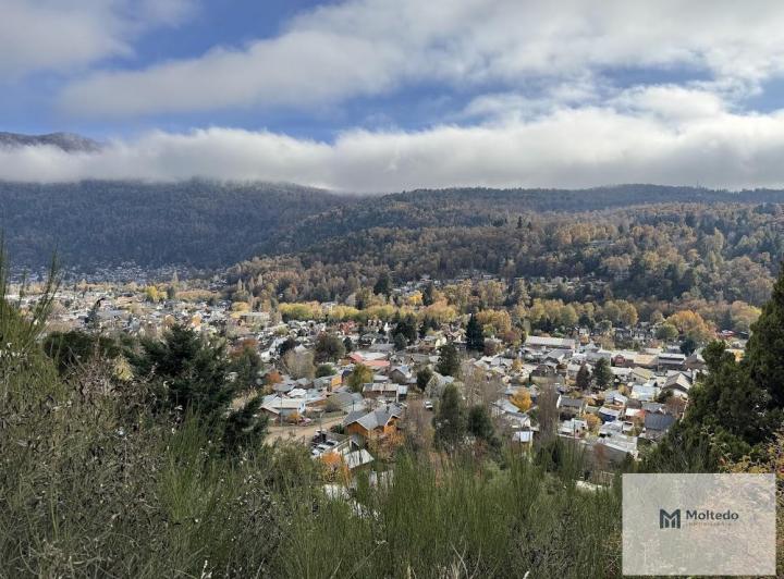 Terreno · 633m²