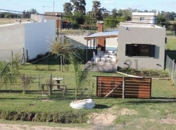Casa · 52m² · 1 Dormitorio · ¡Espectacular Quinta con Pileta y Gran Parque en General Las Heras!