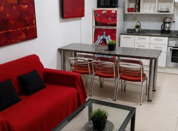 Departamento · 30m² · 1 Ambiente · San Telmo. Departamento con Balcón y Amenities en Alquiler Temporario