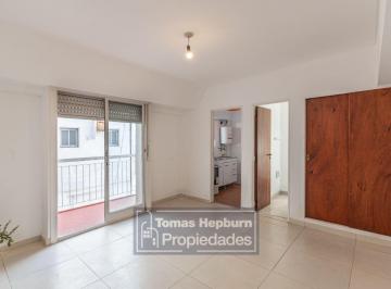 Departamento de 1 ambiente, Villa Luro · Alquiler Monoambiente en Villa Luro con Balcón en Piso Alto y Apto Profesional