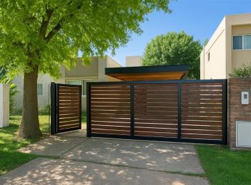 Casa · 97m² · 3 Ambientes · 1 Cochera · Venta Casa en Club Logaritmo, Ibarlucea – Apta Crédito