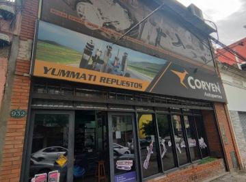 Local comercial · 368m² · Local Comercial Vidriado - 370 m² Cubiertos