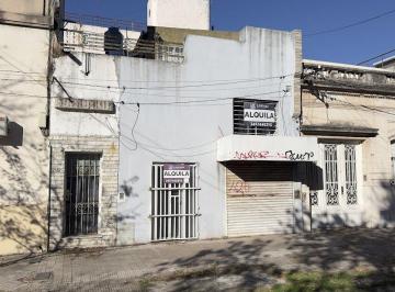Local comercial · 55m² · 3 Ambientes · Oficina / Local Comercial a La Calle en Pichincha