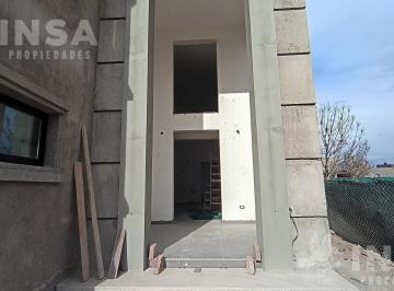 Casa · 220m² · 4 Ambientes · 2 Cocheras · Casa en Venta Barrio Privado Lar de Vieytes III 3 Dorm. 3 Baños