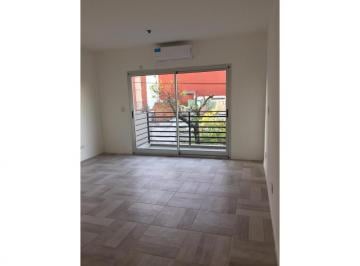 Departamento · 33m² · 1 Ambiente · Monoambiente Luminoso Balcón a La Calle Aire Acondicionado