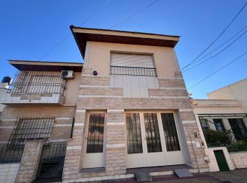 PH de 2 ambientes, Lomas de Zamora · Alquiler – Departamento de 2 Ambientes en Planta Alta