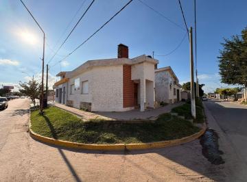 Casa · 227m² · 5 Ambientes · 1 Cochera · Venta Casa + Local en Villa Santa Rosa Rio Primero