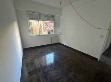 Departamento · 55m² · 4 Ambientes · Venta Depto 2 Dorm + Dependencia en Once (Caba)