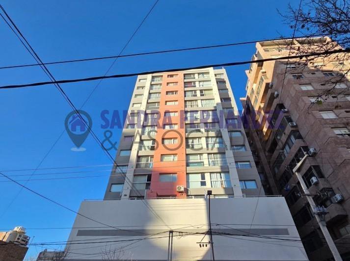 Departamento · 40m² · 2 Ambientes · 1 Cochera