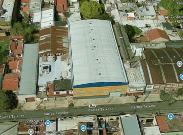 Bodega-Galpón · 1700m² · Venta Galpon en Caseros 1700 m Cub. - 11 m Altura