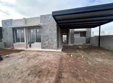 Casa · 160m² · 6 Ambientes · 1 Cochera · Venta Casa 3 Dorm Terrazas de Manantiales Cba