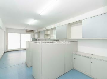 Departamento · 107m² · Villa Urquiza - Triunvirato 5400 - Piso Entero de 4 Ambientes Apto Oficina de 112 m² - Venta