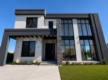 Casa · 370m² · 6 Ambientes · 2 Cocheras · Venta Casa 6 Ambientes Barrio San Sebastián 370 m² Cubiertos Al Lago Zelaya
