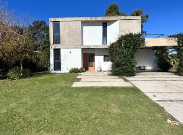 Casa de 6 ambientes, Ezeiza · Venta Casa en Barrio Privado Valdevez Apto Crédito