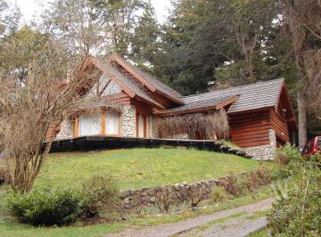 Casa · 190m² · 4 Ambientes · 1 Cochera · Casa en Villa La Angostura - Laguna Verde