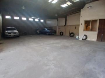 Bodega-Galpón de 2 ambientes, La Plata · Galpón en Alquiler | Excelente Ubicación y Accesos, en 43 Entre 26 y 27 – La Plata