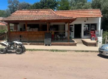 Local comercial de 3 ambientes, El Corcovado · Venta de Local Comercial Más Fondo de Comercio