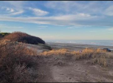 Campo · 113735m² · Campo en Venta Nueva Atlantis 120 m Frente Maritino