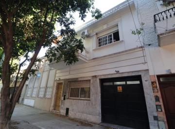 Casa · 133m² · 4 Ambientes · 1 Cochera · Casa en Venta de 5 Ambientes con Patio, Quincho y Terraza en Monte Castro