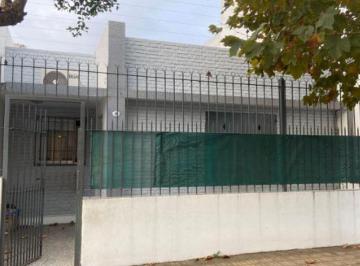 Casa de 3 ambientes, Quilmes · Casa PH Venta Bernal Centro