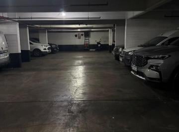 Garage · 12m² · Cochera en Flores