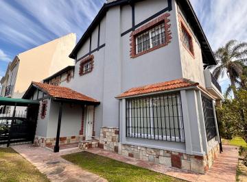 Casa de 7 ambientes, San Isidro · Alquiler Casa en Excelente Ubicación, Martínez