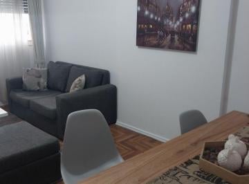 Departamento de 2 ambientes, Núñez · Libertador Al 8400. 2 Ambientes. Semipiso 44 m² Cubiertos. Excelente Estado y Ubicación. Apto Credito