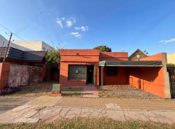 BAT-BAT-3927_2 · Casa 3 Ambientes. | Santamaría Al 1100
