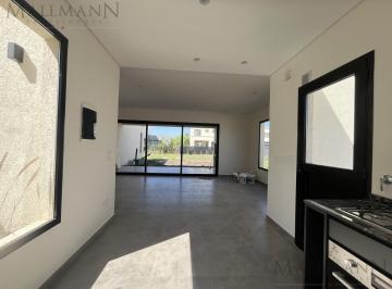 Casa · 120m² · 4 Ambientes · 2 Cocheras · Venta Casa a Estrenar 4 Ambientes - Santa Emilia Pilar del Este