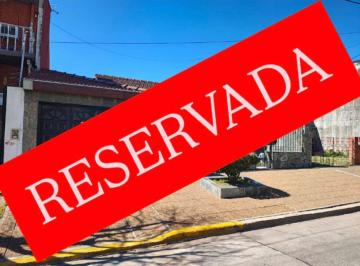 Casa · 112m² · 4 Ambientes · 2 Cocheras · Reservada / Casa en Jose Leon Suarez