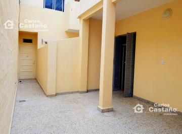 Oficina comercial · 90m² · 4 Ambientes · PH - Saavedra